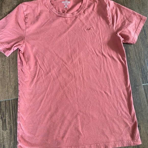 Hollister Other - Hollister Men's Coral Short Sleeve Tee